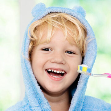 What Causes Crooked Teeth?